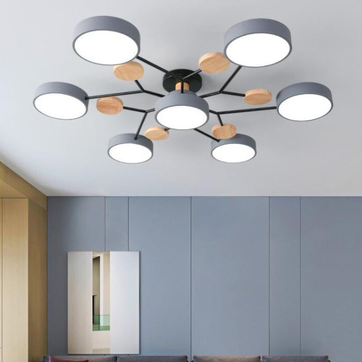Modern LED ceiling light in Scandinavian style with molecule arms