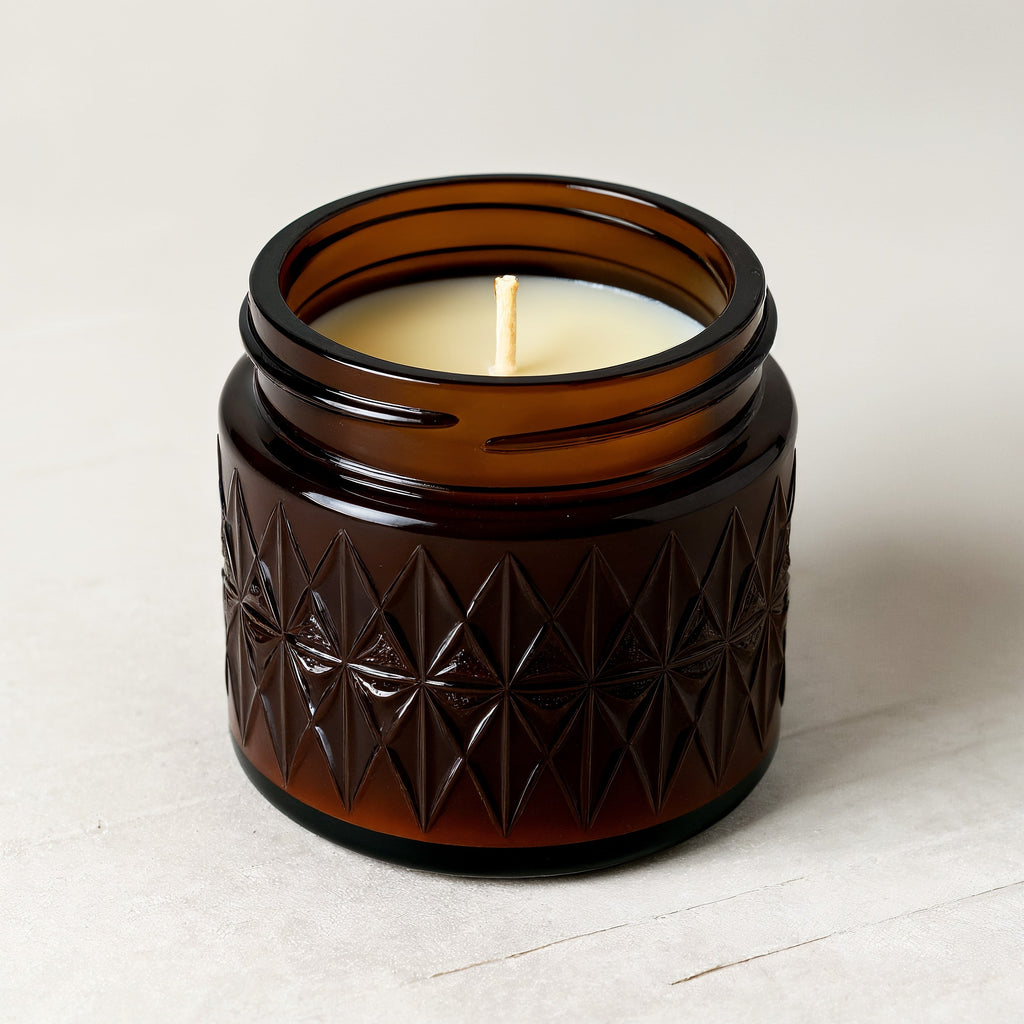 Naldony Cedarwood Musk Soy Candle — side profile view