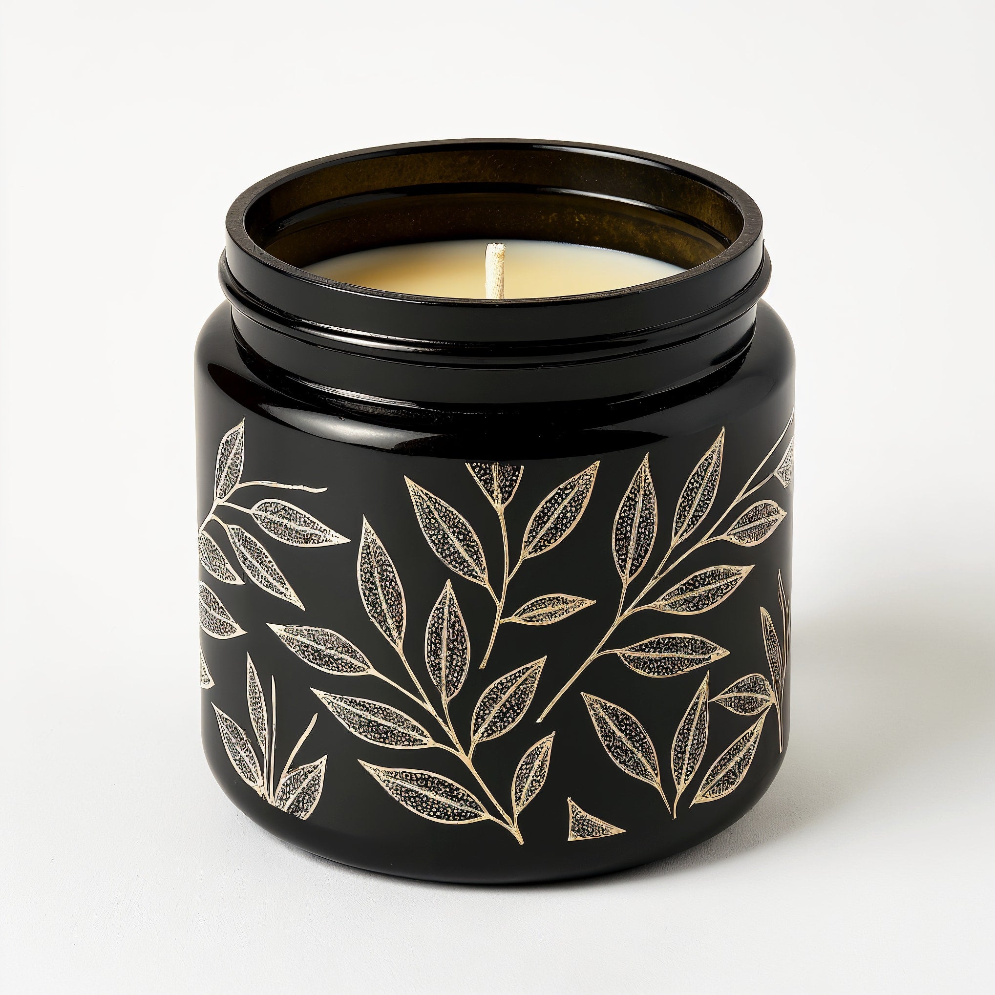 Naldony Black Tea Soy Candle — side profile of black jar with pattern