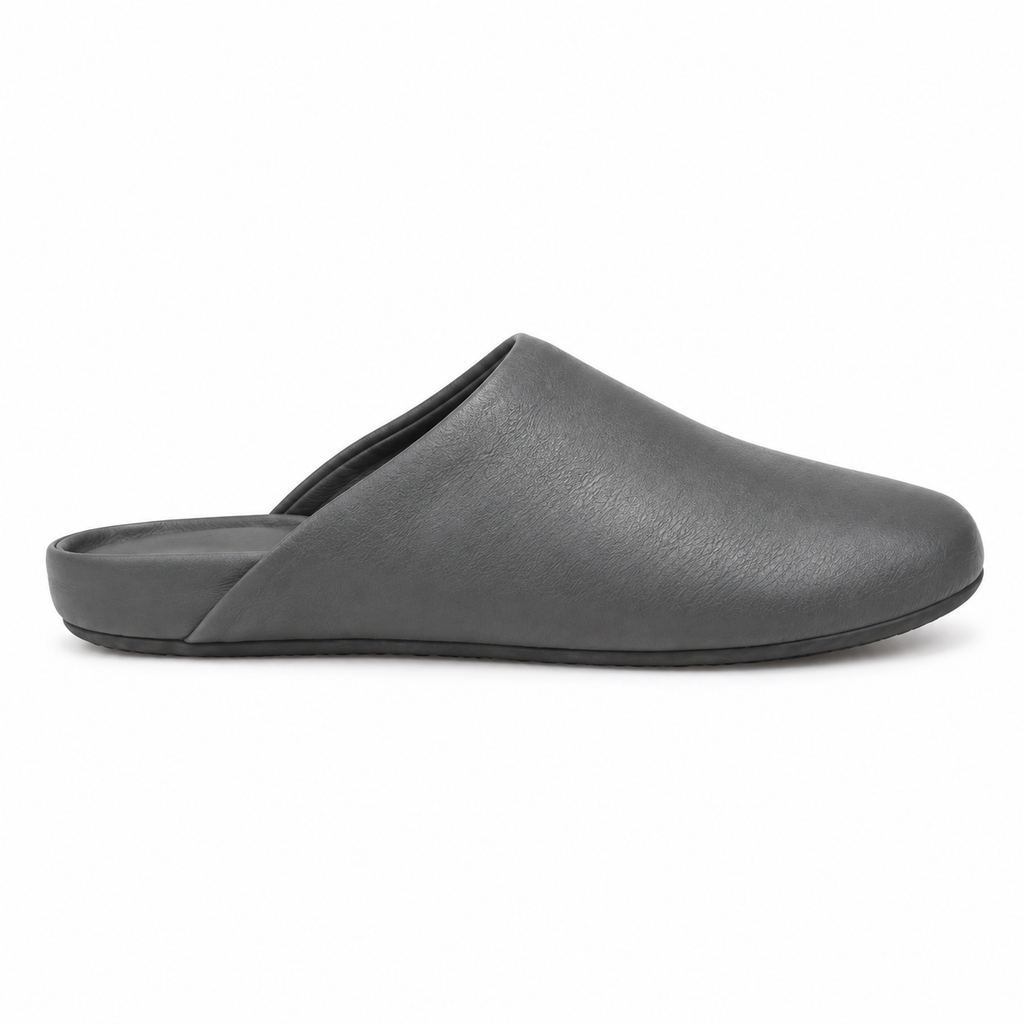 Naldony slipper showing slip-on design