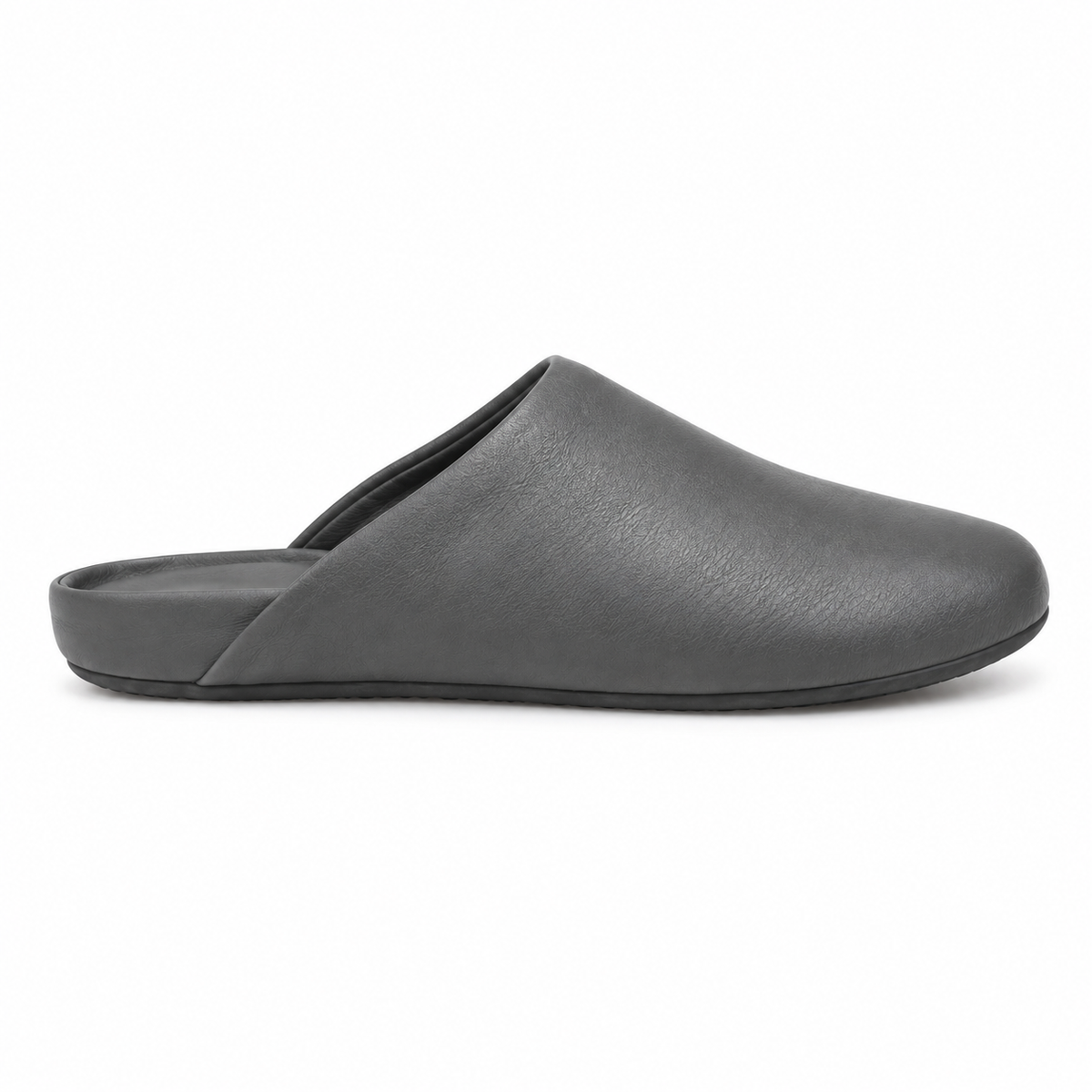 Naldony slipper showing slip-on design