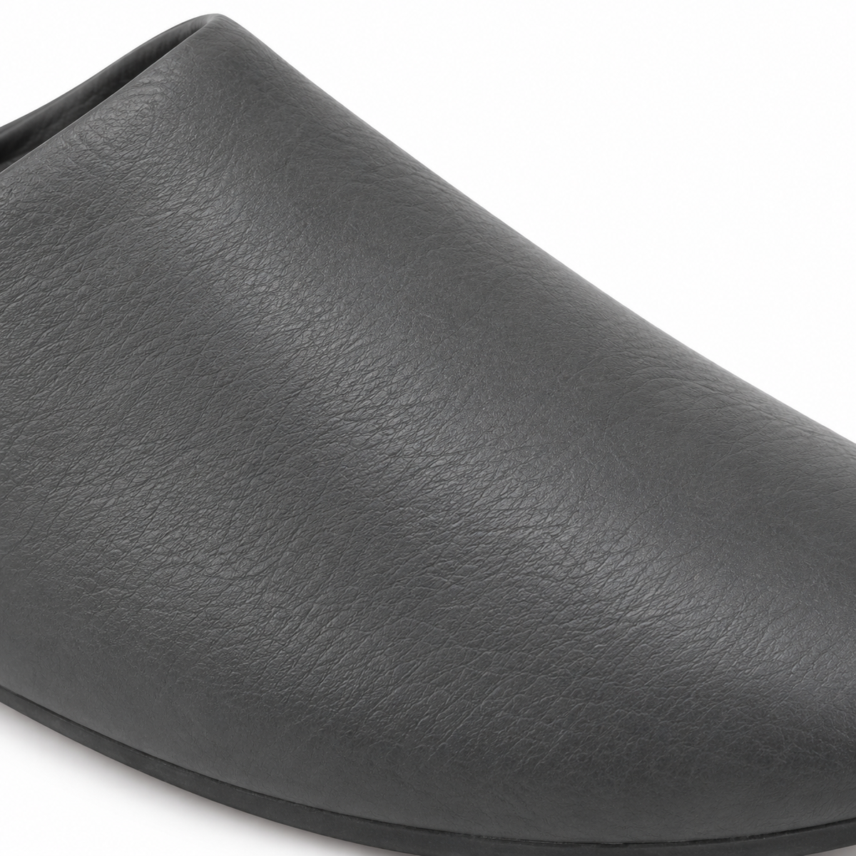 Pair of Naldony grey slippers