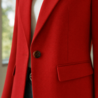 Women's single-breasted blazer in a relaxed fit