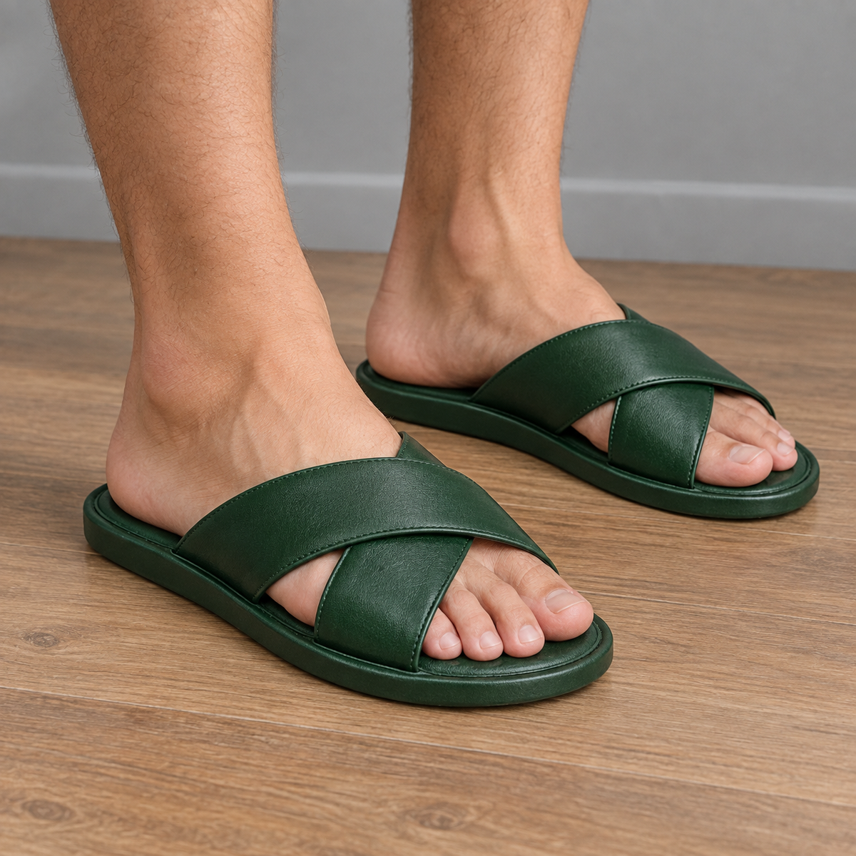 Side angle of Naldony green slide sandal showing sole.