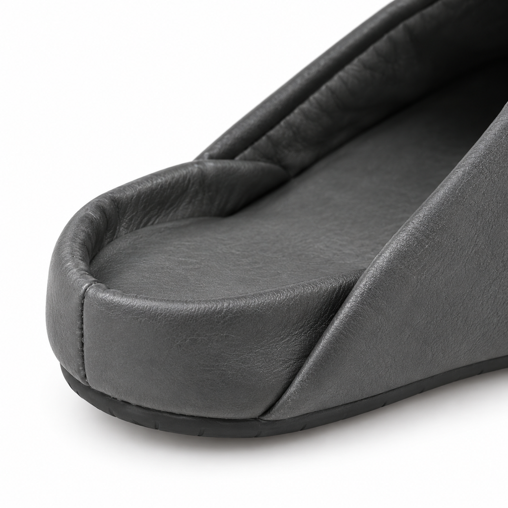 Naldony slipper with non-slip sole