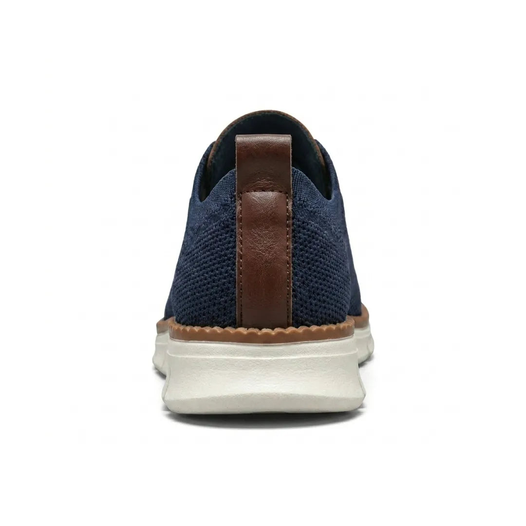 Men's breathable knit trainers with elastic laces