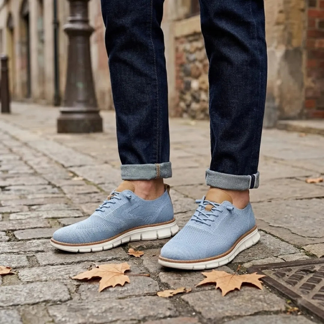 Men's breathable knit trainers with elastic laces