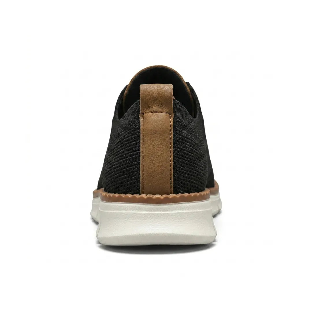 Men's breathable knit trainers with elastic laces