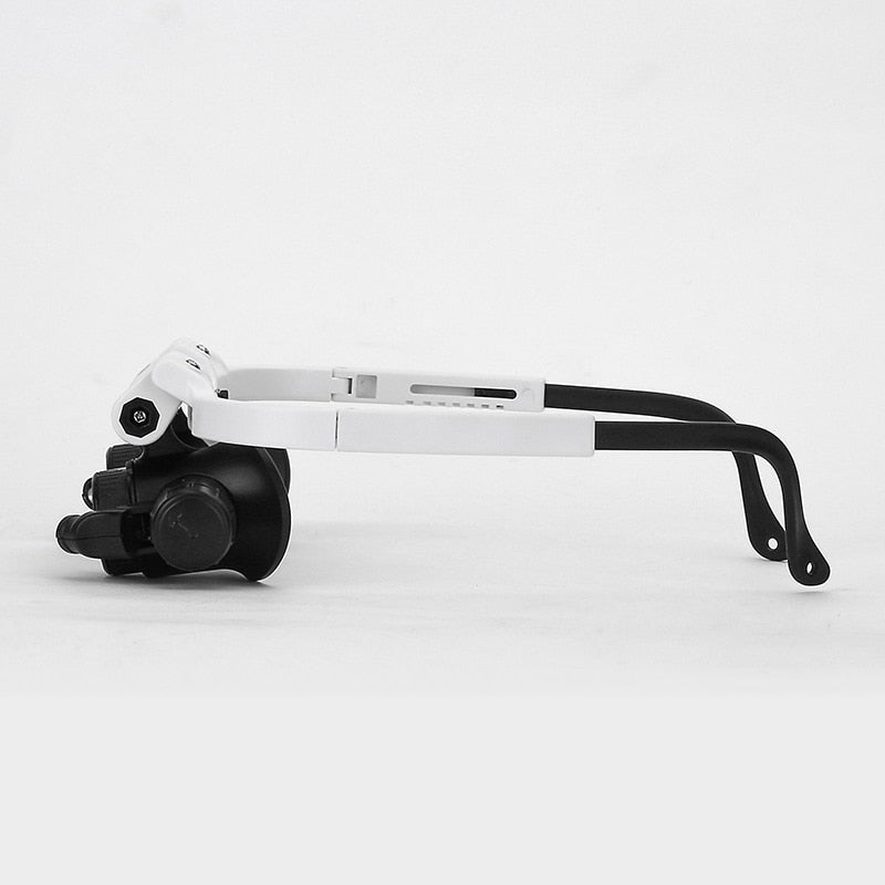 Magnifying glasses with LED light