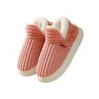 Closed-back winter slippers in ribbed fabric with fleece lining