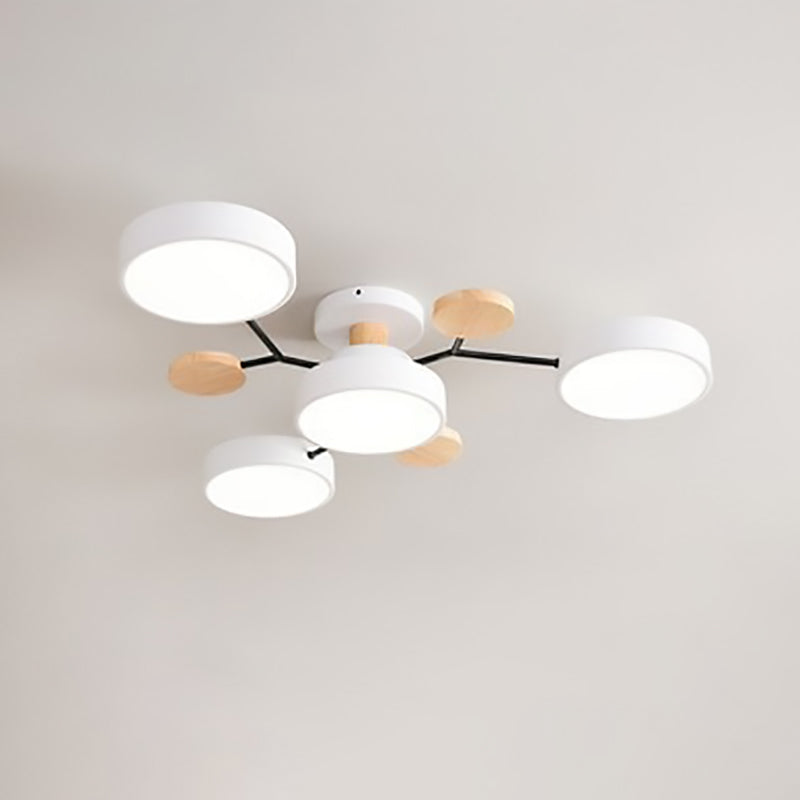 Modern LED ceiling light in Scandinavian style with molecule arms