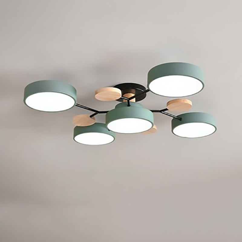 Modern LED ceiling light in Scandinavian style with molecule arms