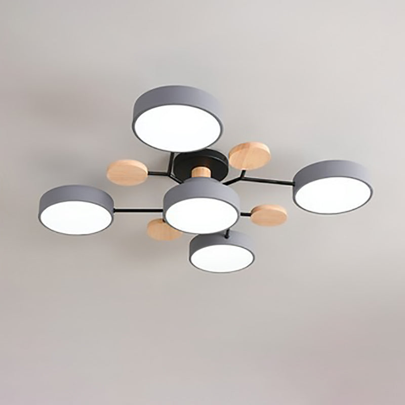 Modern LED ceiling light in Scandinavian style with molecule arms