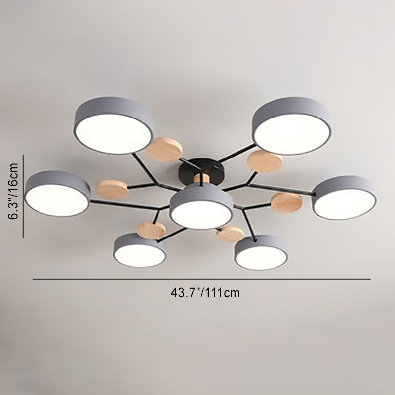 Modern LED ceiling light in Scandinavian style with molecule arms