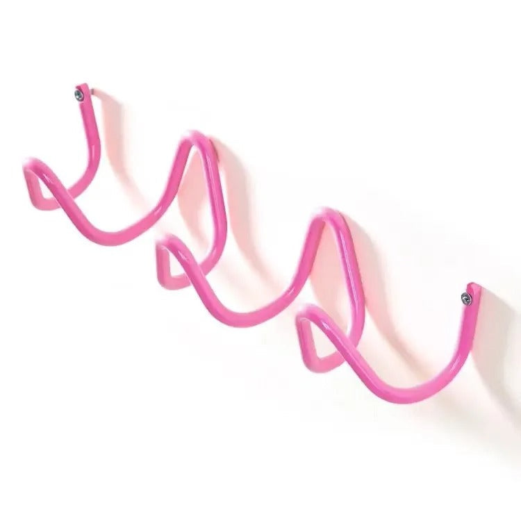 Wave-shaped iron wall mounted coat rack with 3 or 5 hooks