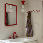 Wave-shaped iron wall mounted coat rack with 3 or 5 hooks