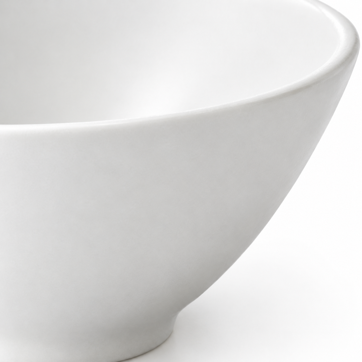 Elegant porcelain bowl for dining settings.