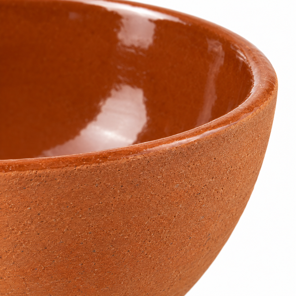 naldony bowl used as a fruit holder
