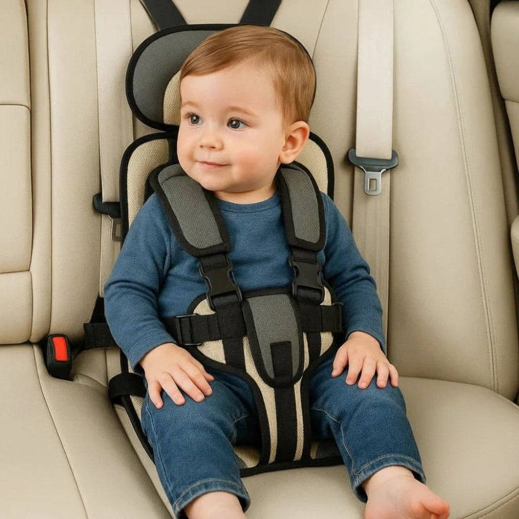 Portable car seat for children with 5-point harness