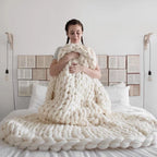 Chunky Knit Blanket – Cozy Wool Blanket for Every Room – Soft & Warm – Perfect for Sofa and Bed
