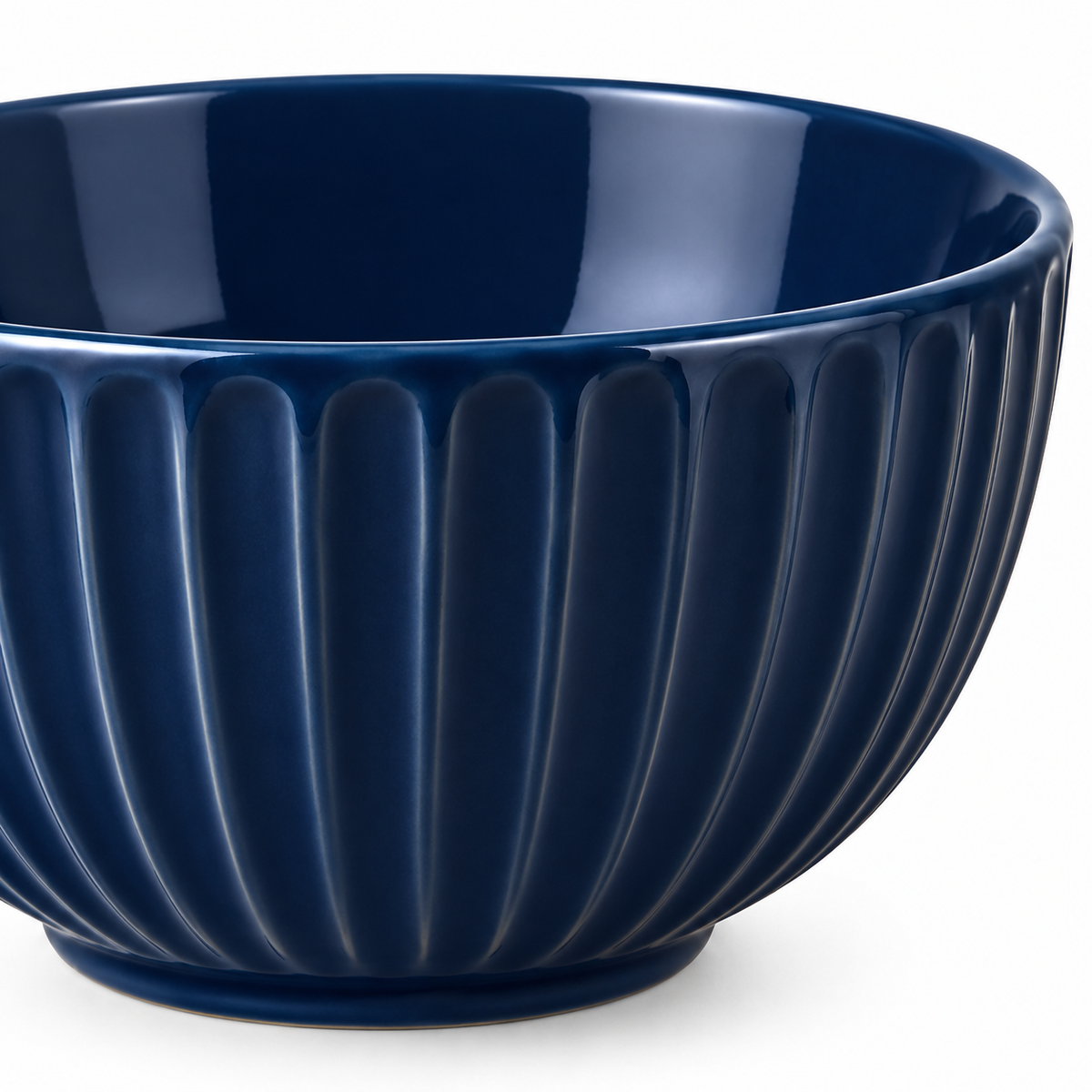 Durable ceramic bowl by naldony.
