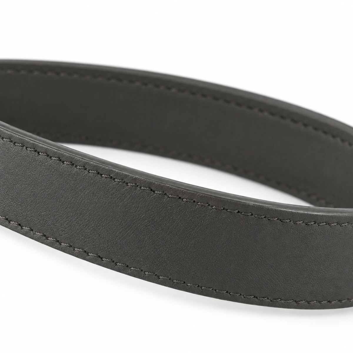 Naldony leather belt displayed on white background