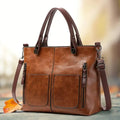 Classic leather shoulder bag