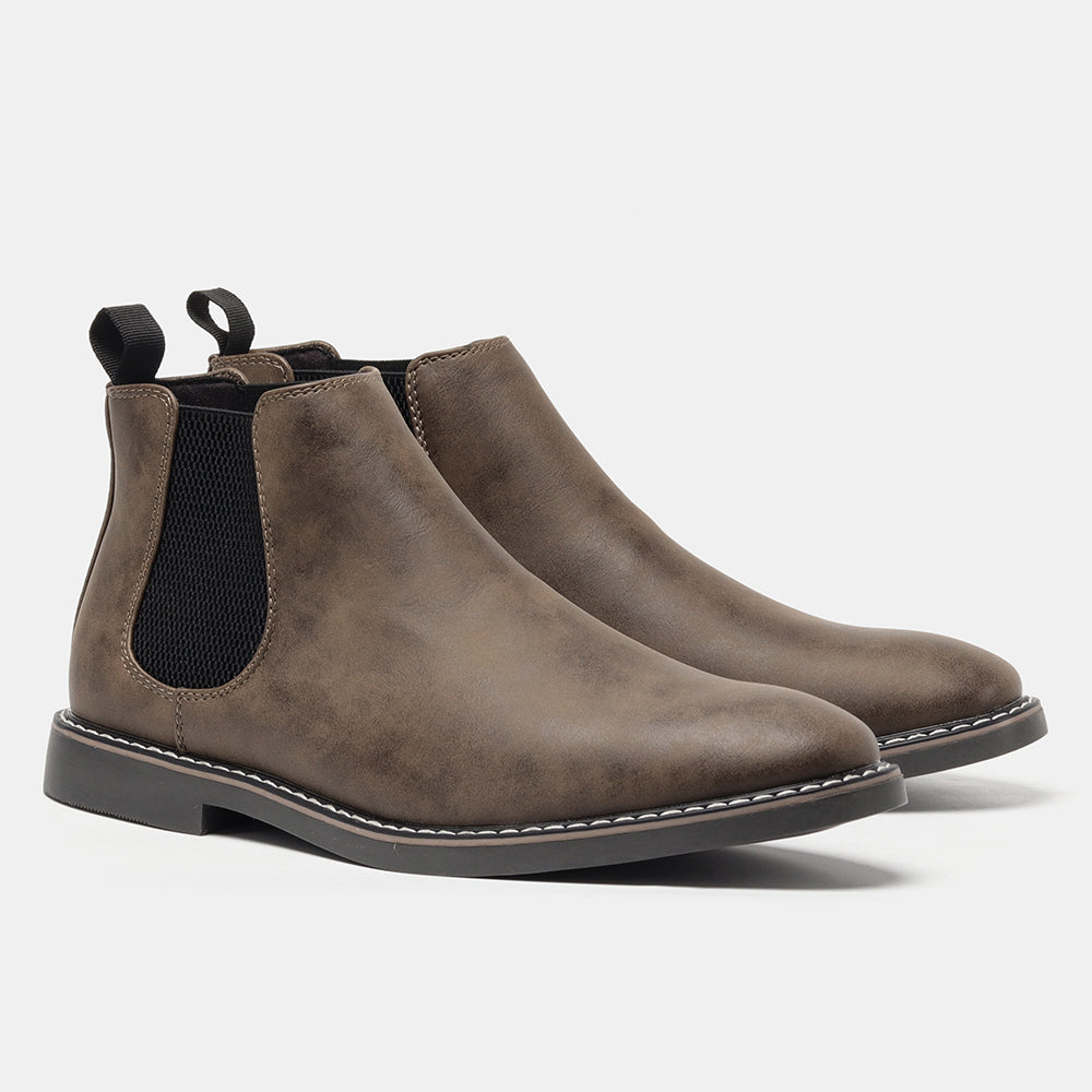 Men's Chelsea boots with elasticated side panels