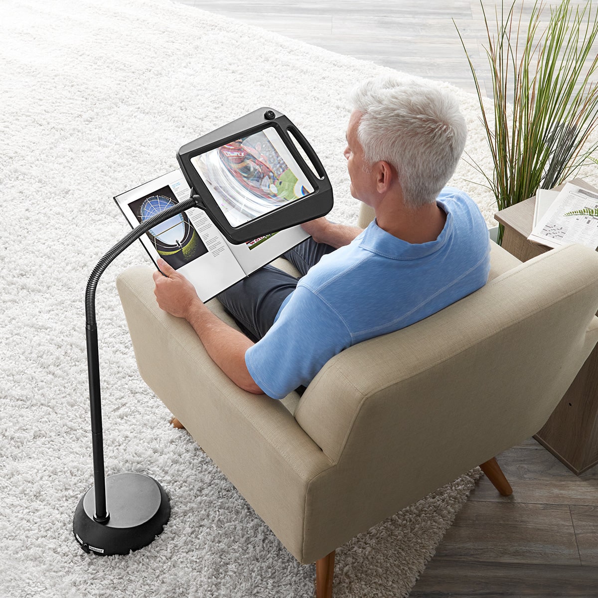 Adjustable LED Magnifier Floor Lamp for Enhanced Viewing