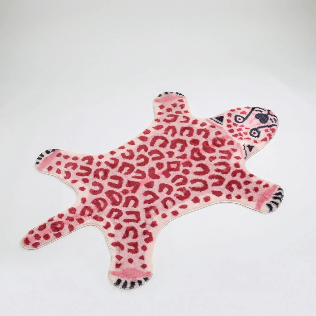 Animal Print Accent Rug for Cosy Home Decor