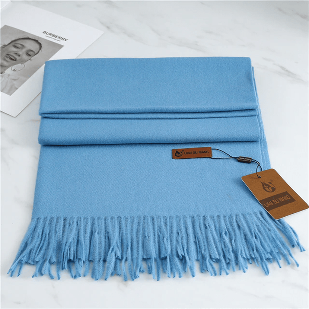 Cashmere Scarf – Elegance, Warmth, and Comfort