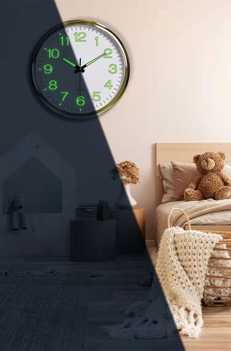LightSilence Silent Classroom Wall Clock with LED Lighting 30 cm