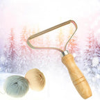 Lint remover for cashmere, wool jumpers, and knitwear