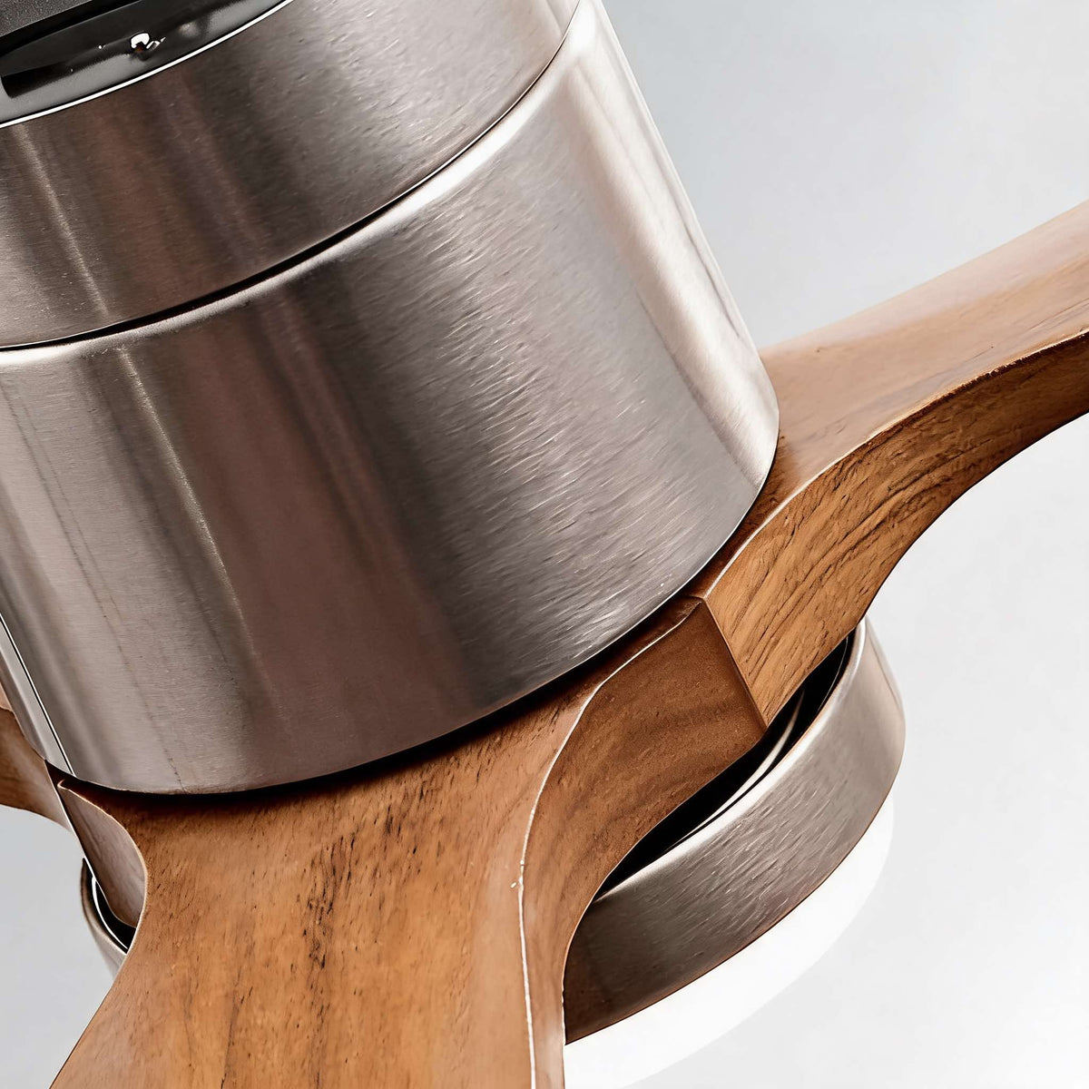 Modern Ceiling Fan – Wood Blades, Light, Remote Control, 6-Speed DC Motor