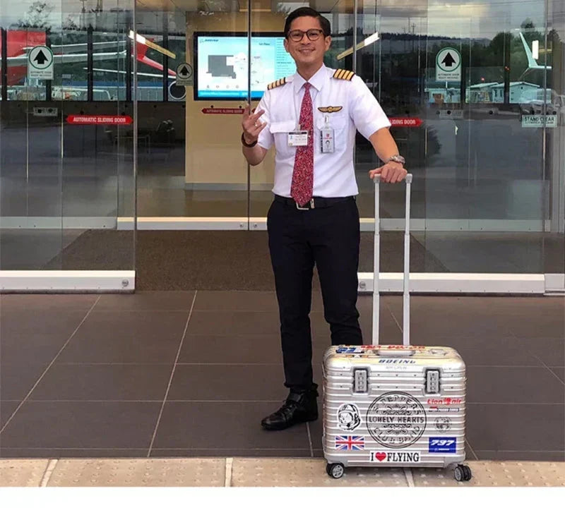 Monaco Aluminium Magnesium Hard Shell Suitcase with 360° Spinner Wheels
