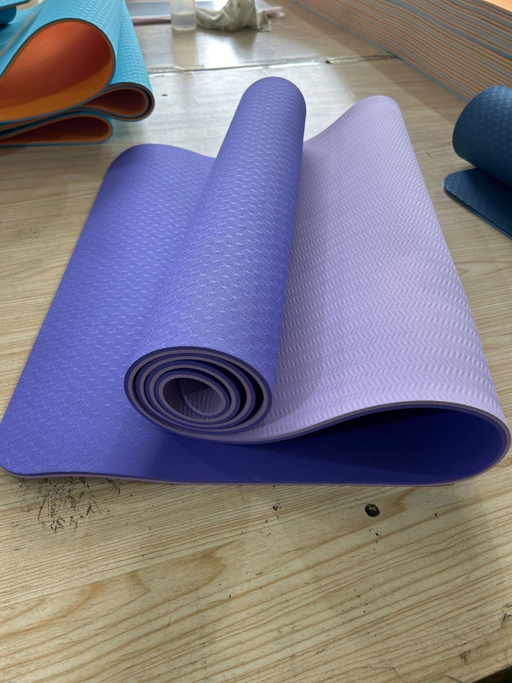 Non-slip fitness yoga mat with double cushioning