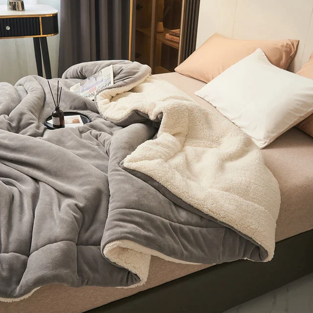 Reversible Warm Throw Blanket