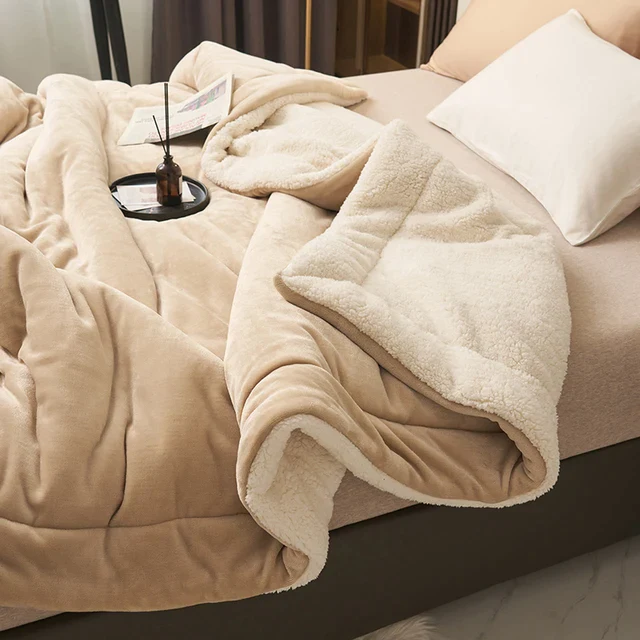 Reversible Warm Throw Blanket