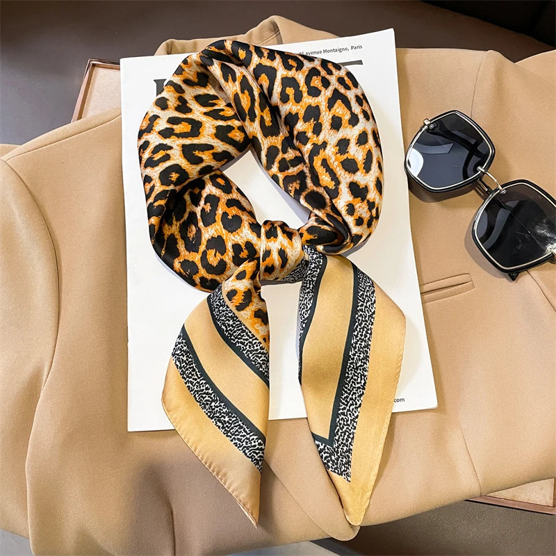 Silk checkered scarf with charm