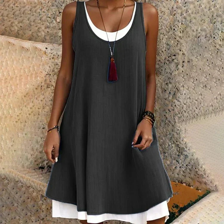 Women's Layered Mini Dress: Chic Sleeveless Scoop Neck Style