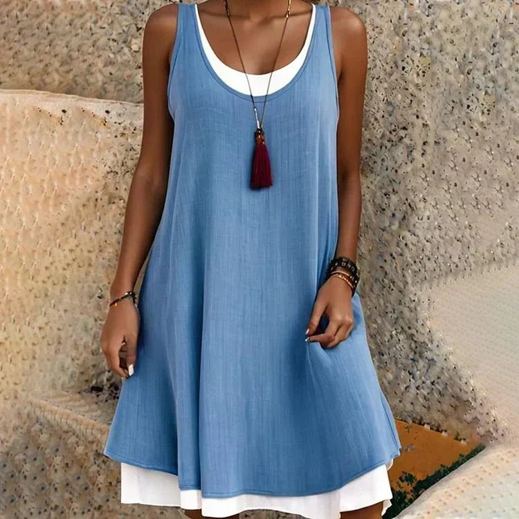 Women's Layered Mini Dress: Chic Sleeveless Scoop Neck Style