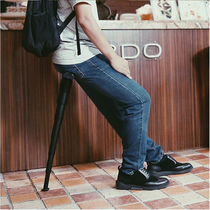 Portable mini folding chair for queues and the outdoors