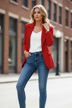 Women's single-breasted blazer in a relaxed fit